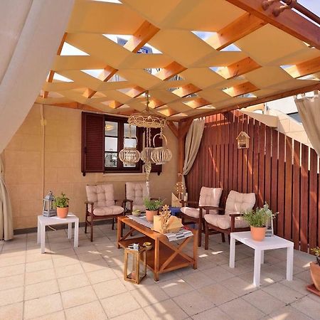 Center Penthouse - Medieval Town 10'- Beach 2' Rhodes City Kültér fotó